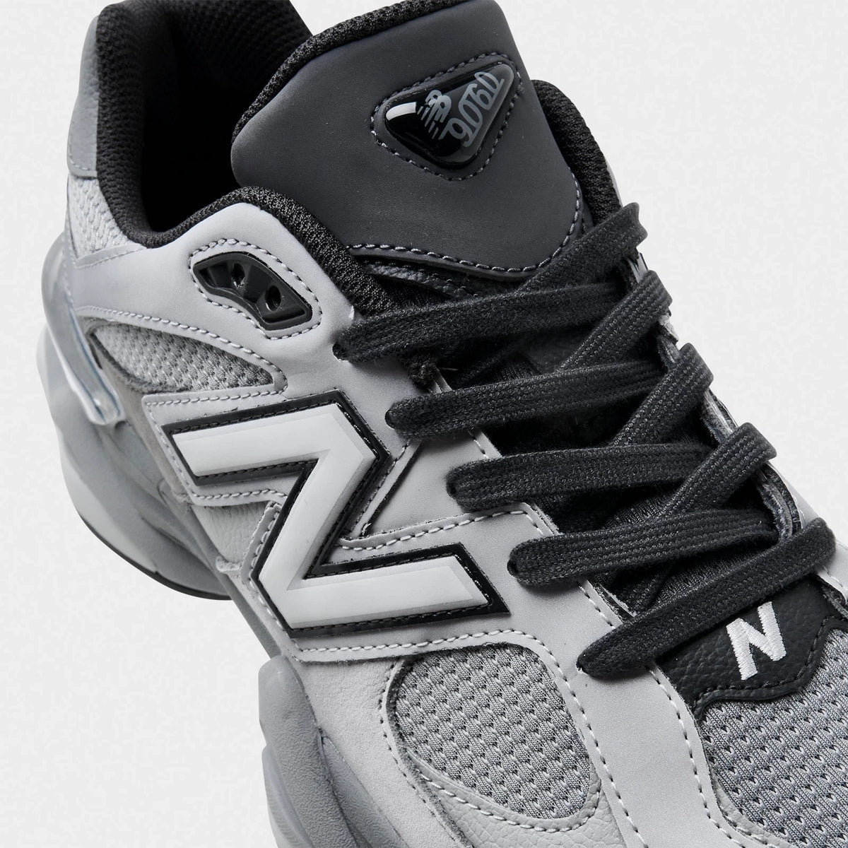 Men's Suede And Mesh Casual Sneakers