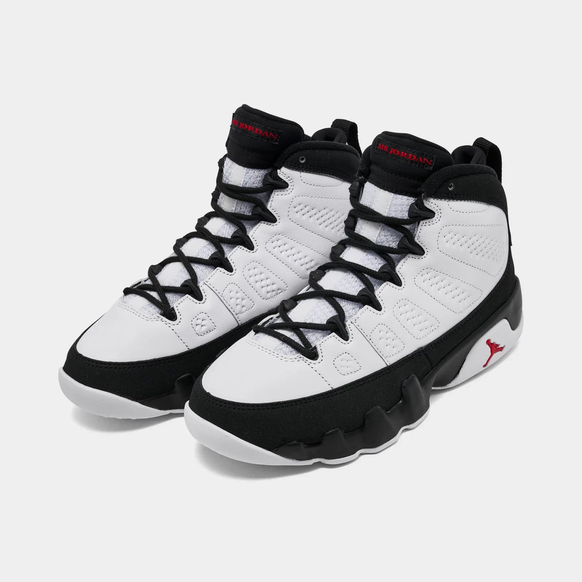 Big Kids' Leather Basketball Shoes