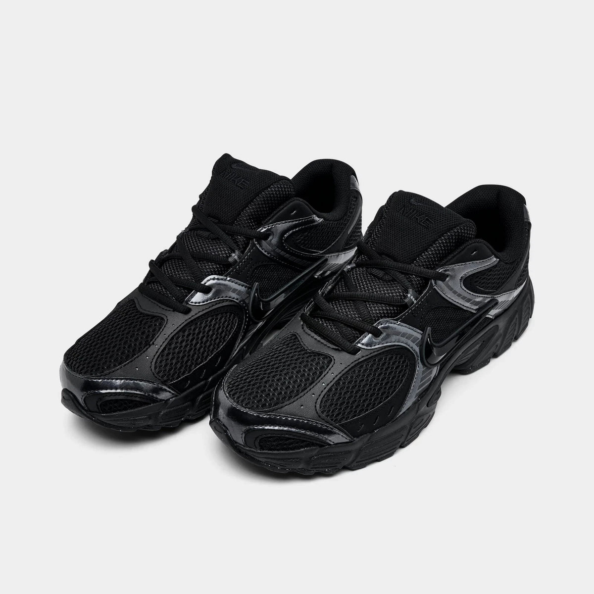 Men's Mesh Retro Runner Sneaker - Black