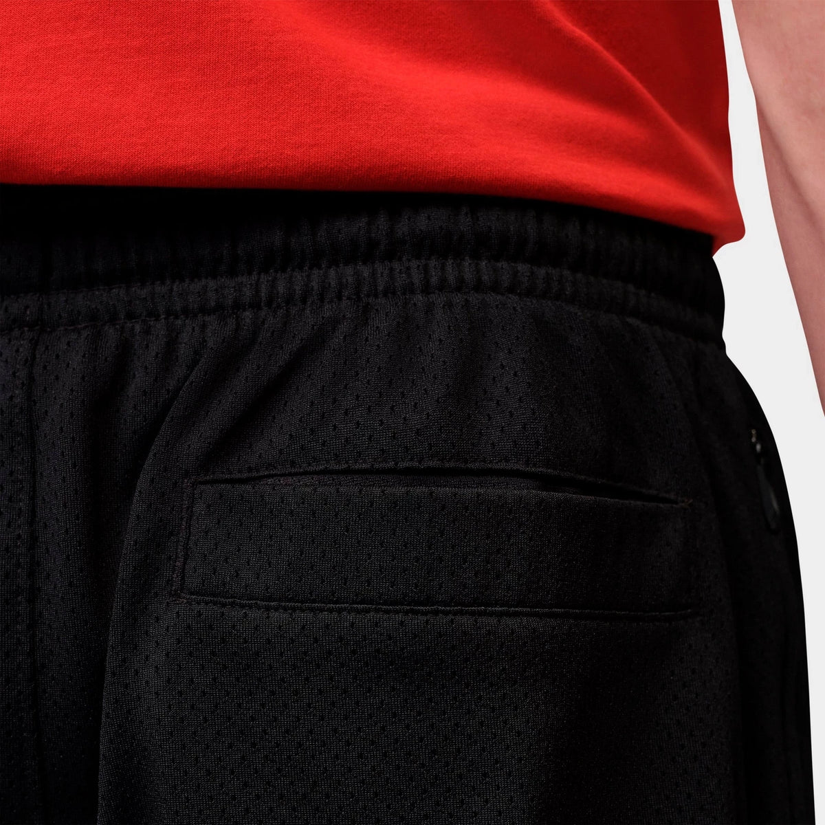 Men's 7-Inch Moisture-Wicking Mesh Shorts - Black