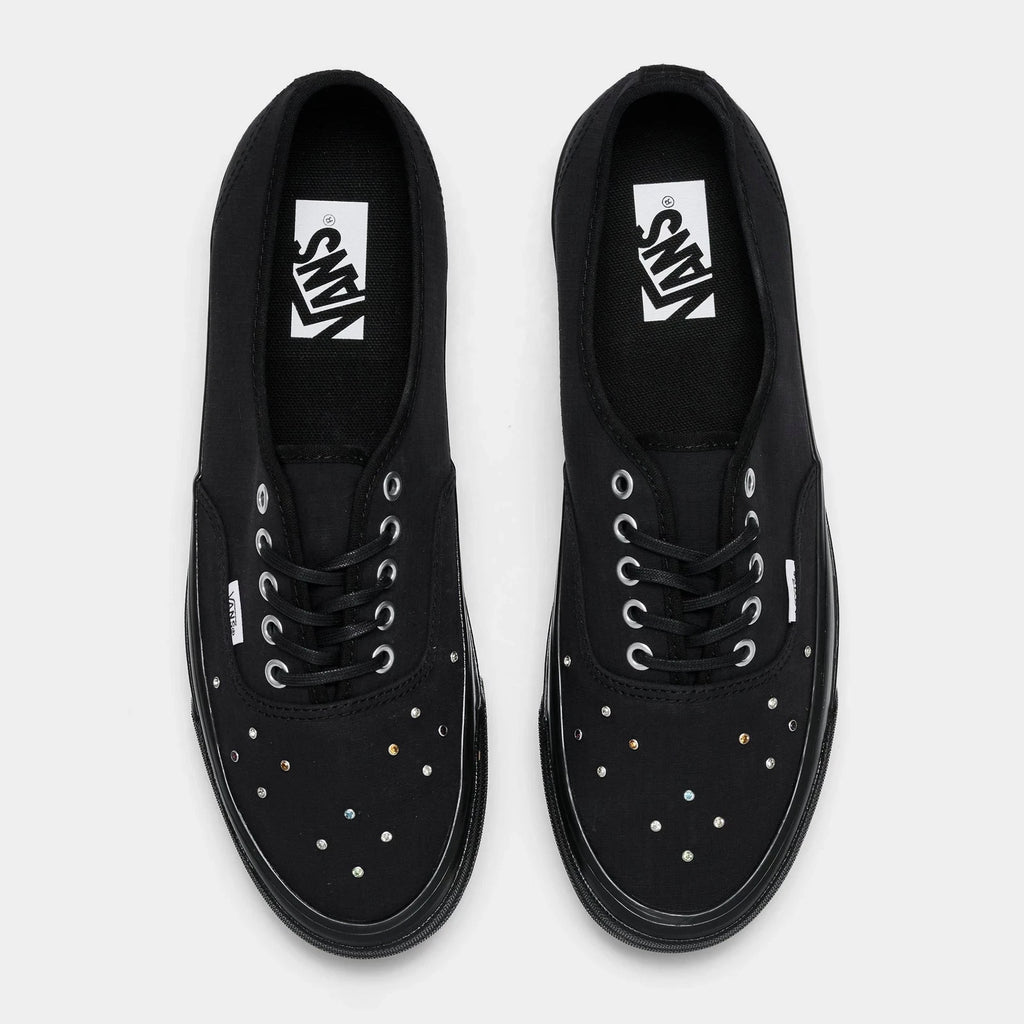 Men's Studded Canvas Low Top Sneakers - Black