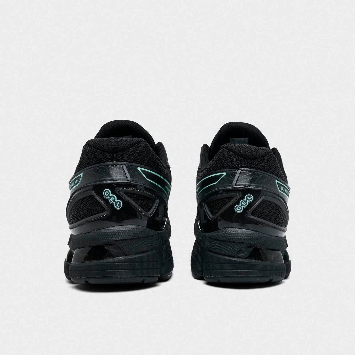 Men's Two-Tone Mesh Casual Sneaker