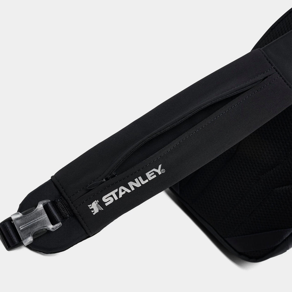 9.5L Recycled Polyester Crossbody Bag