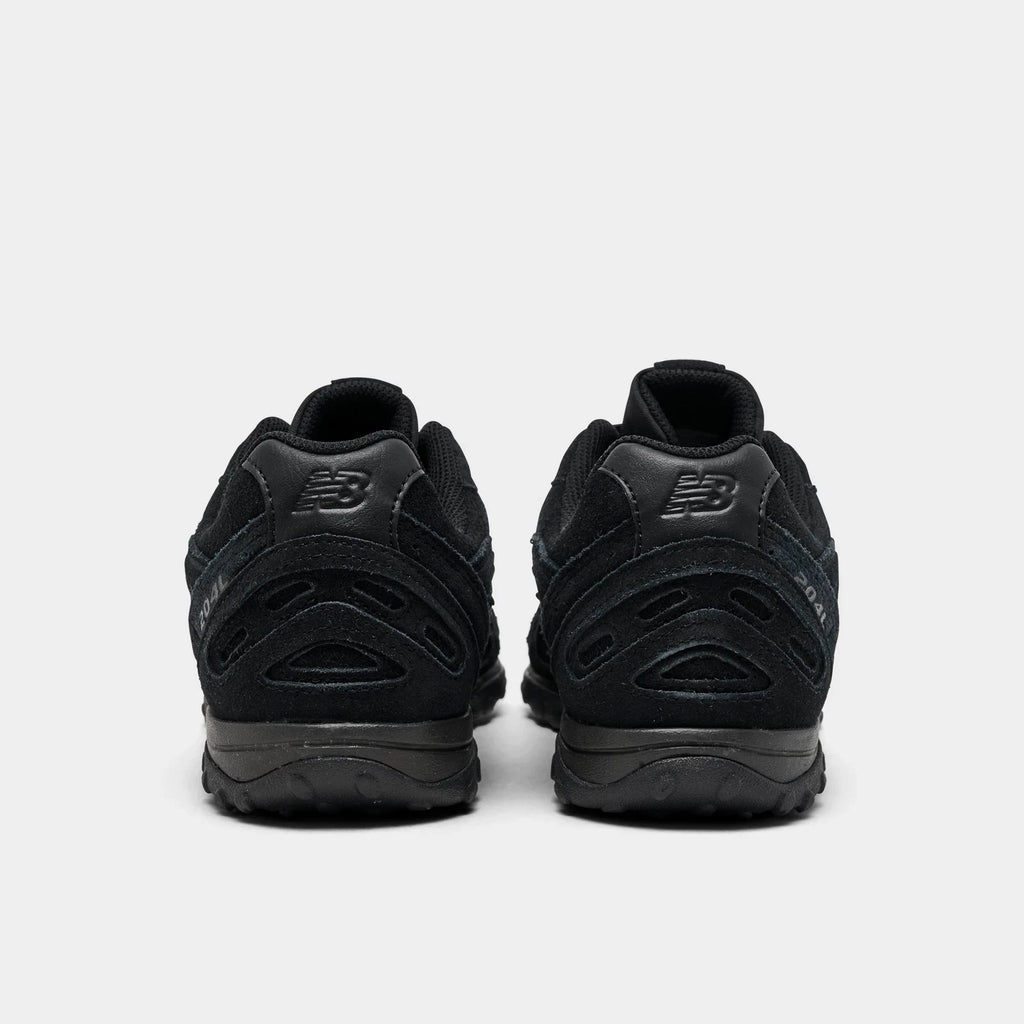 Women's Suede Low-Profile Casual Sneaker