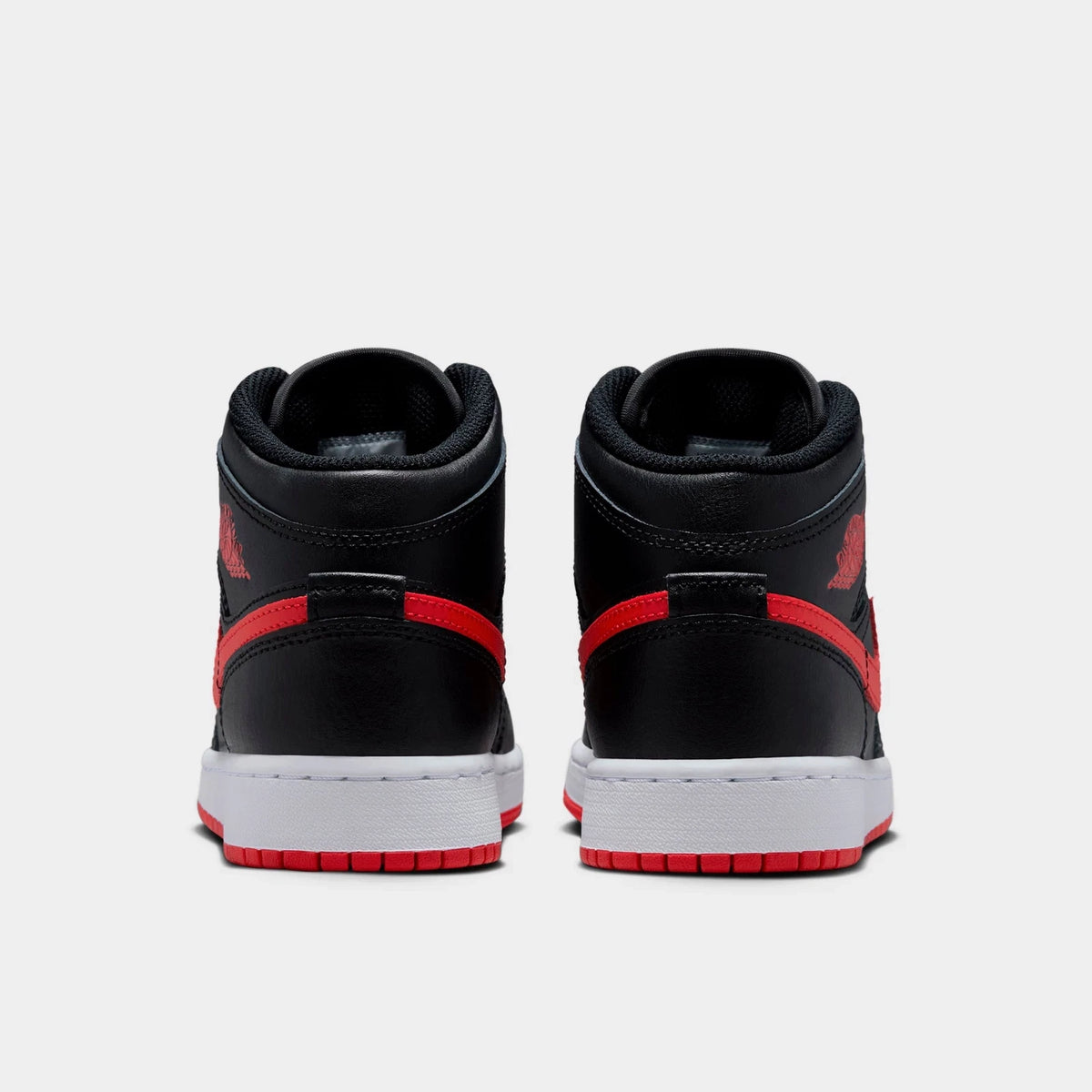 Big Kids' Mid Top Leather Casual Sneakers