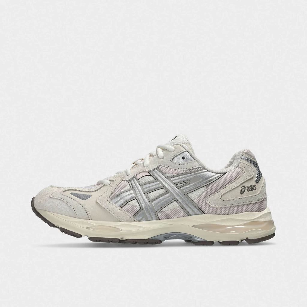 Men's Leather and Mesh Casual Sneaker