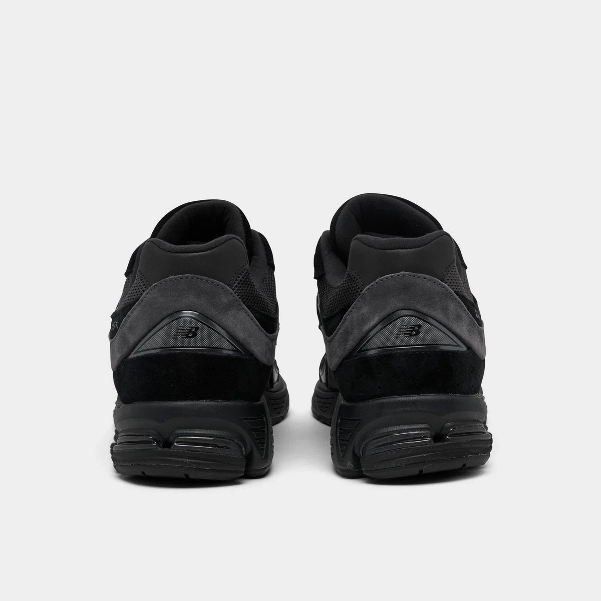 Men's Mesh And Suede Casual Sneaker