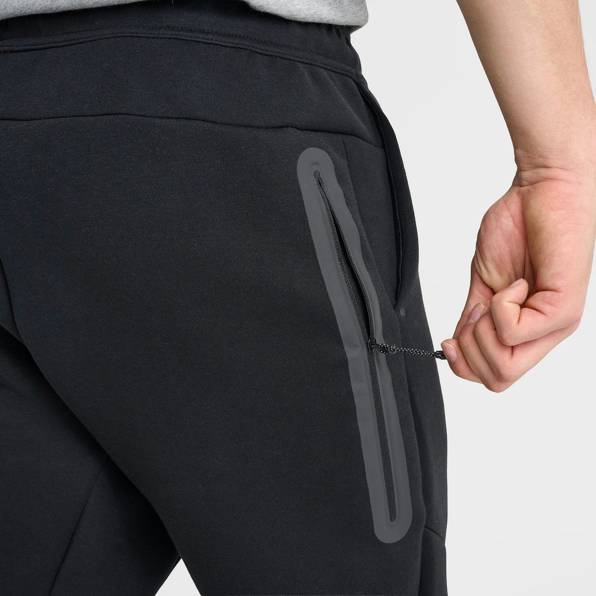 Men's Slim Tapered Fleece Joggers - Black