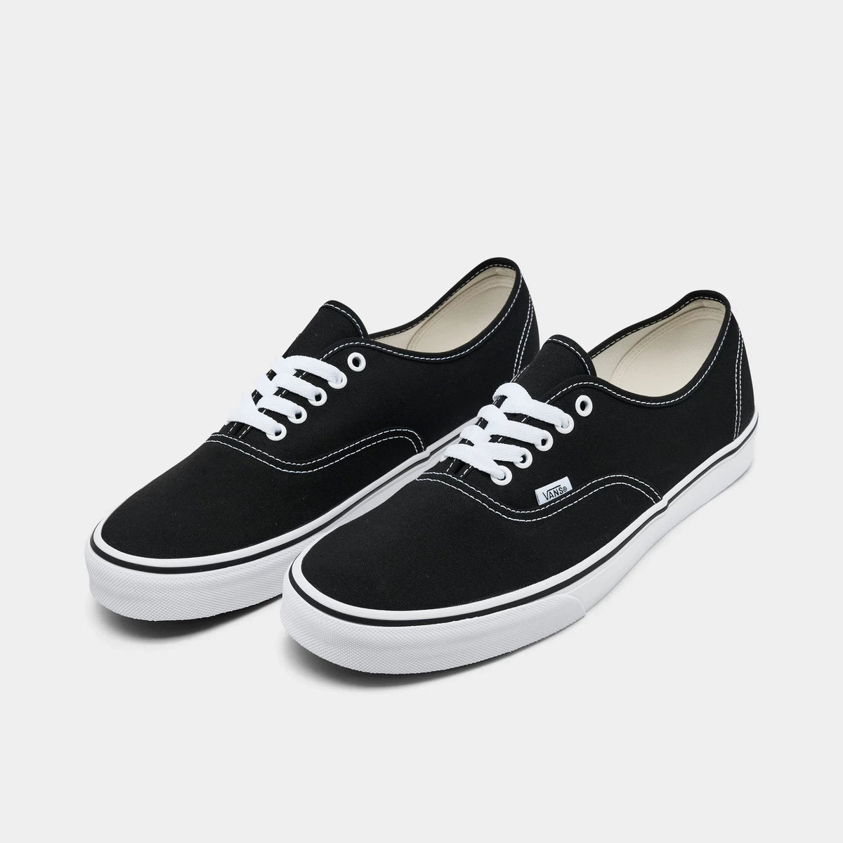Men's Canvas Low-Top Lace-Up Sneaker
