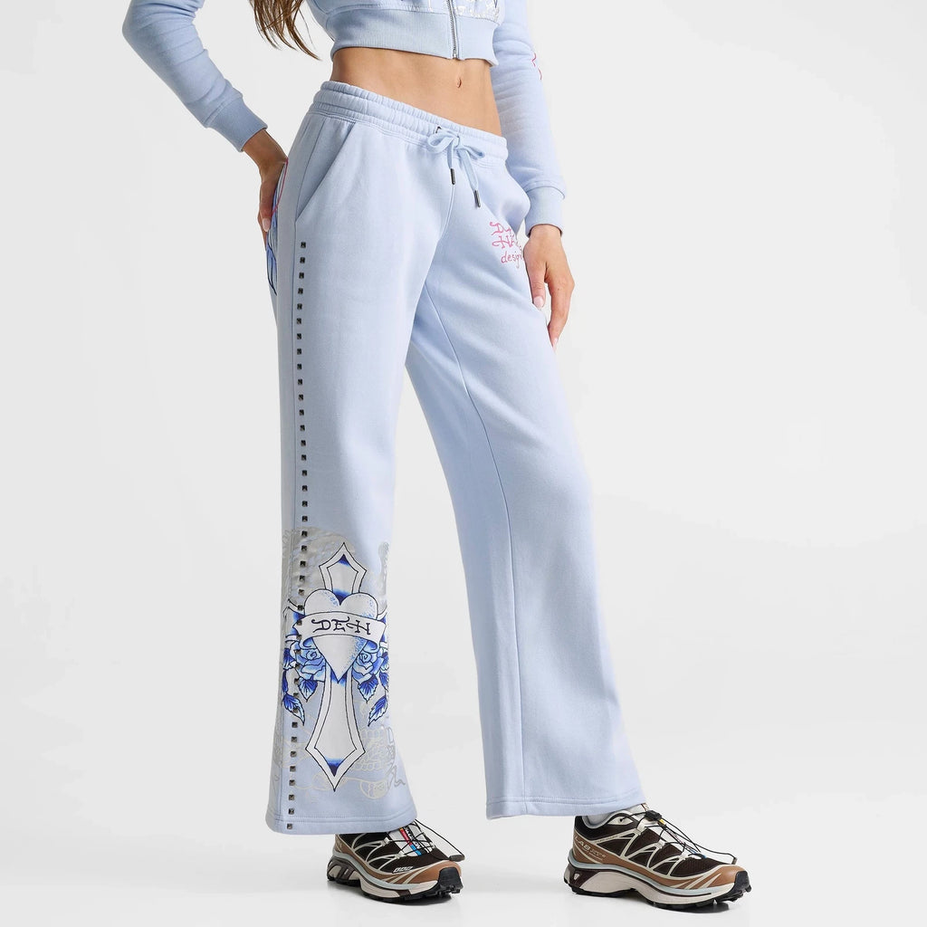 Women's Winged Cross Graphic Fleece Pants