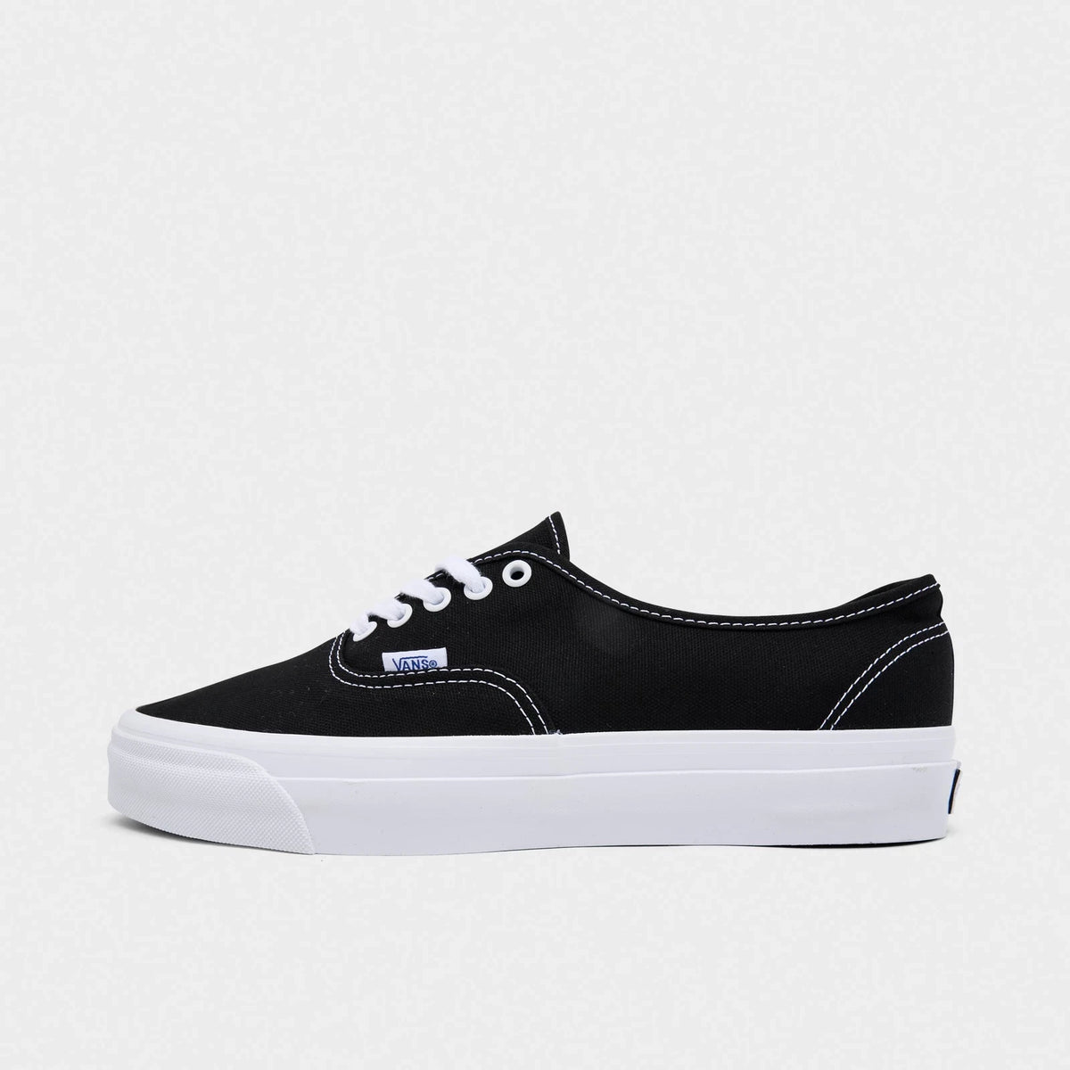 Men's Canvas Low Top Sneakers - Black