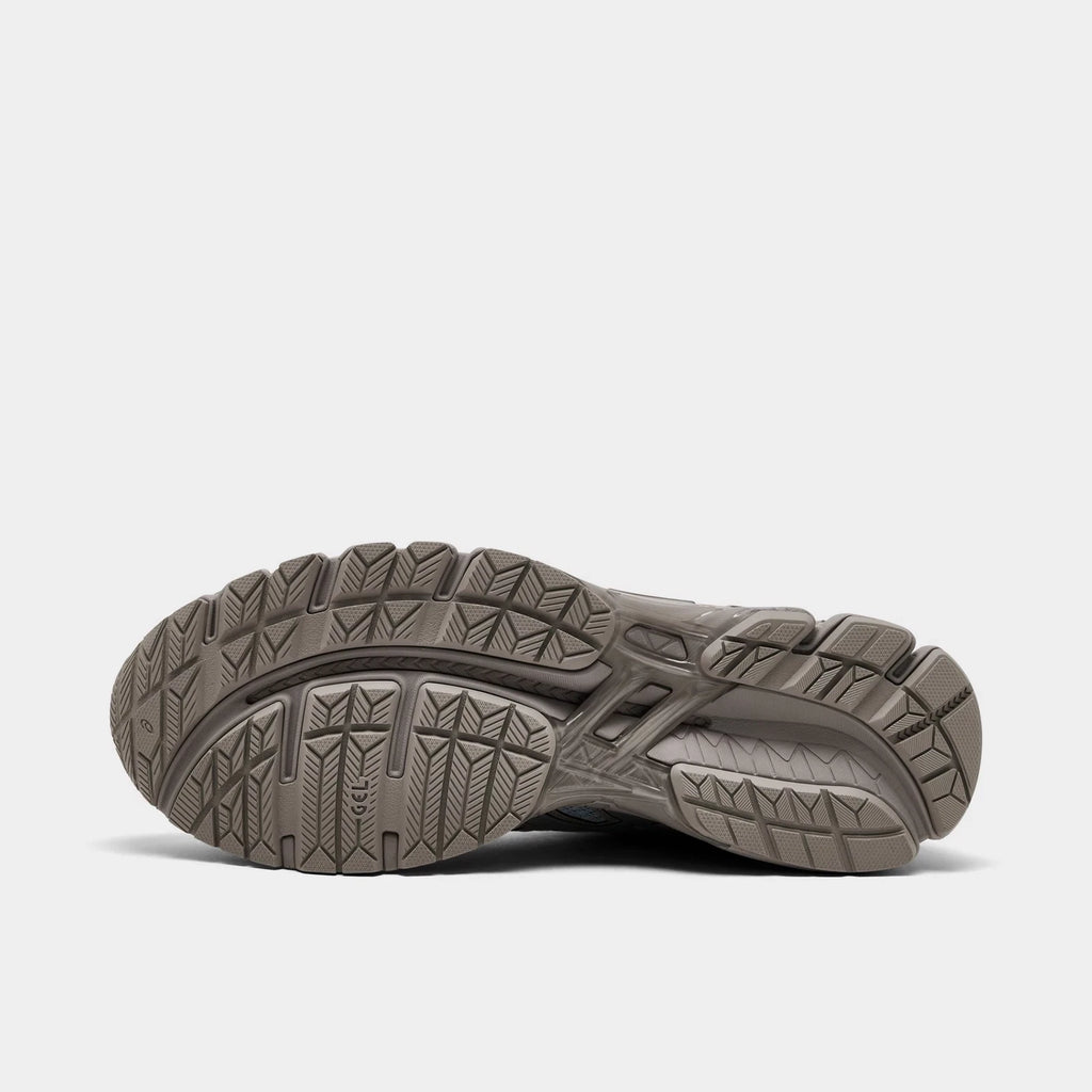 Men's Two-Tone Mesh Running Sneaker