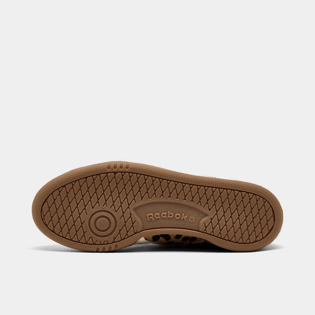 Women's Suede Low-Top Sneaker
