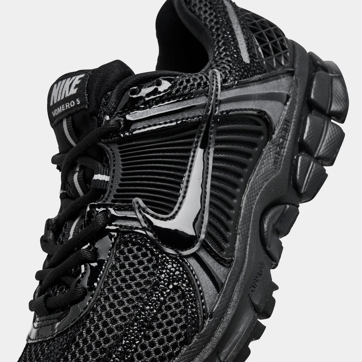 Women's Mesh Cage Cushion Running Sneaker
