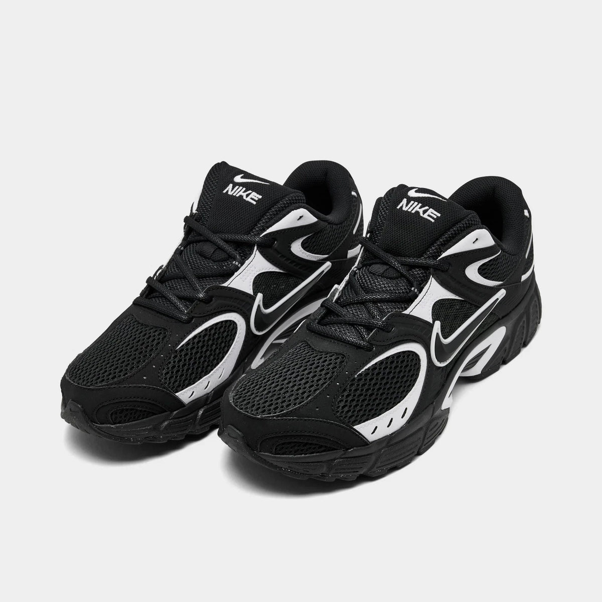 Men's Mesh Retro Runner Sneaker - Black