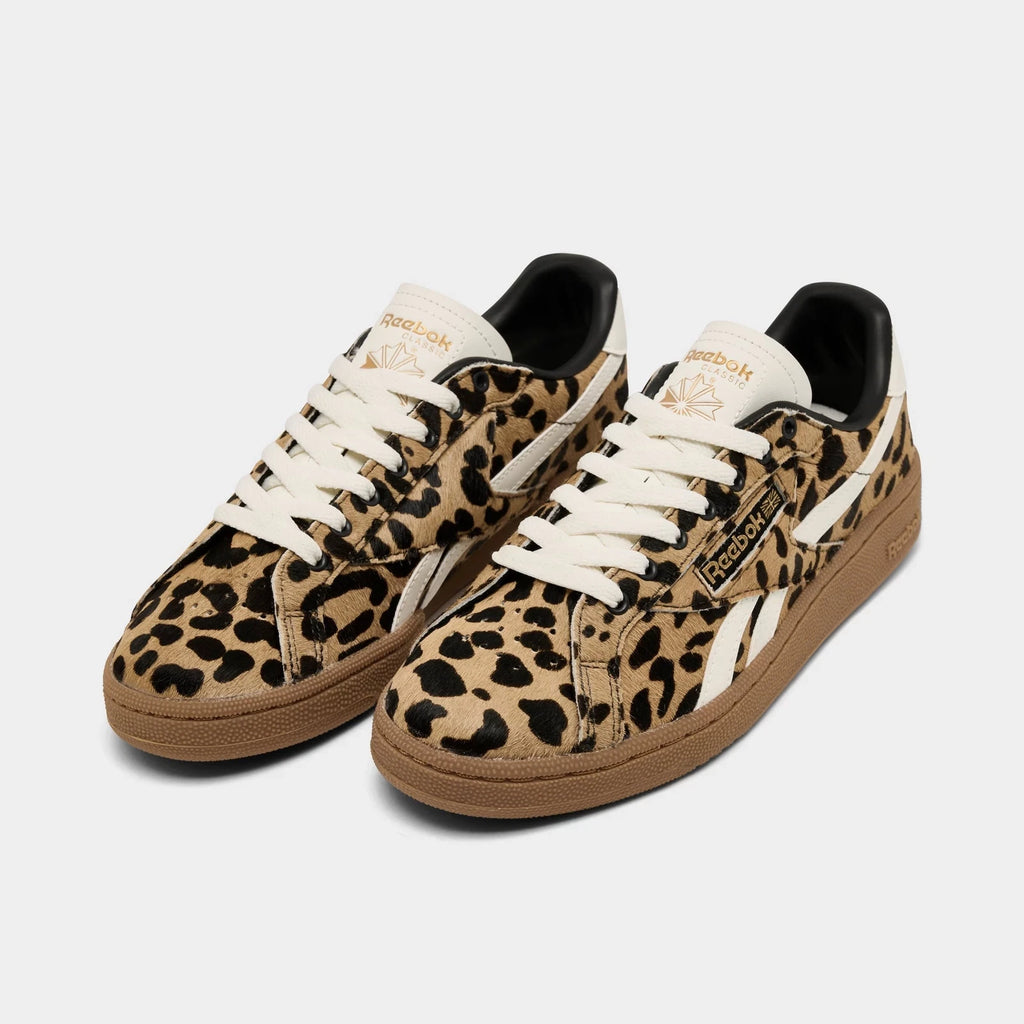 Women's Suede Low-Top Sneaker