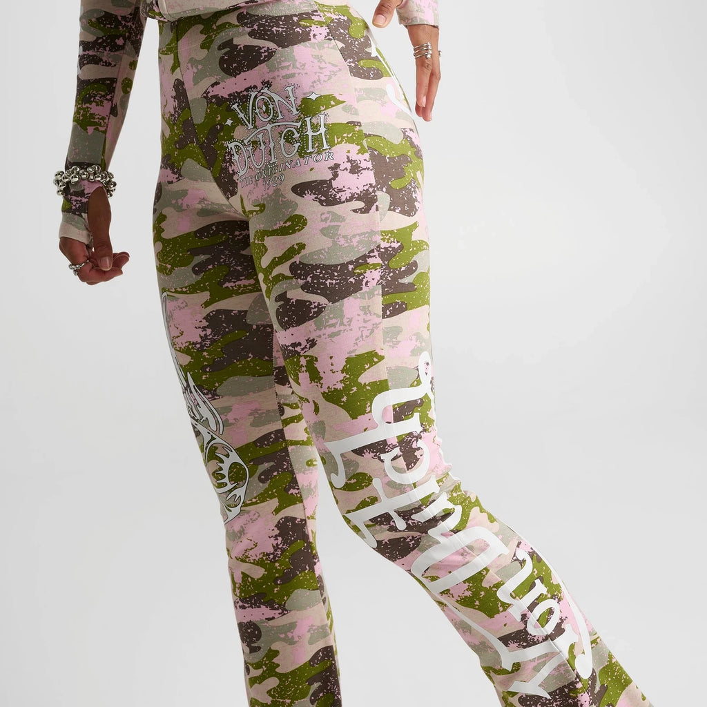 Women's Camo Print Mid-Rise Flared Leggings