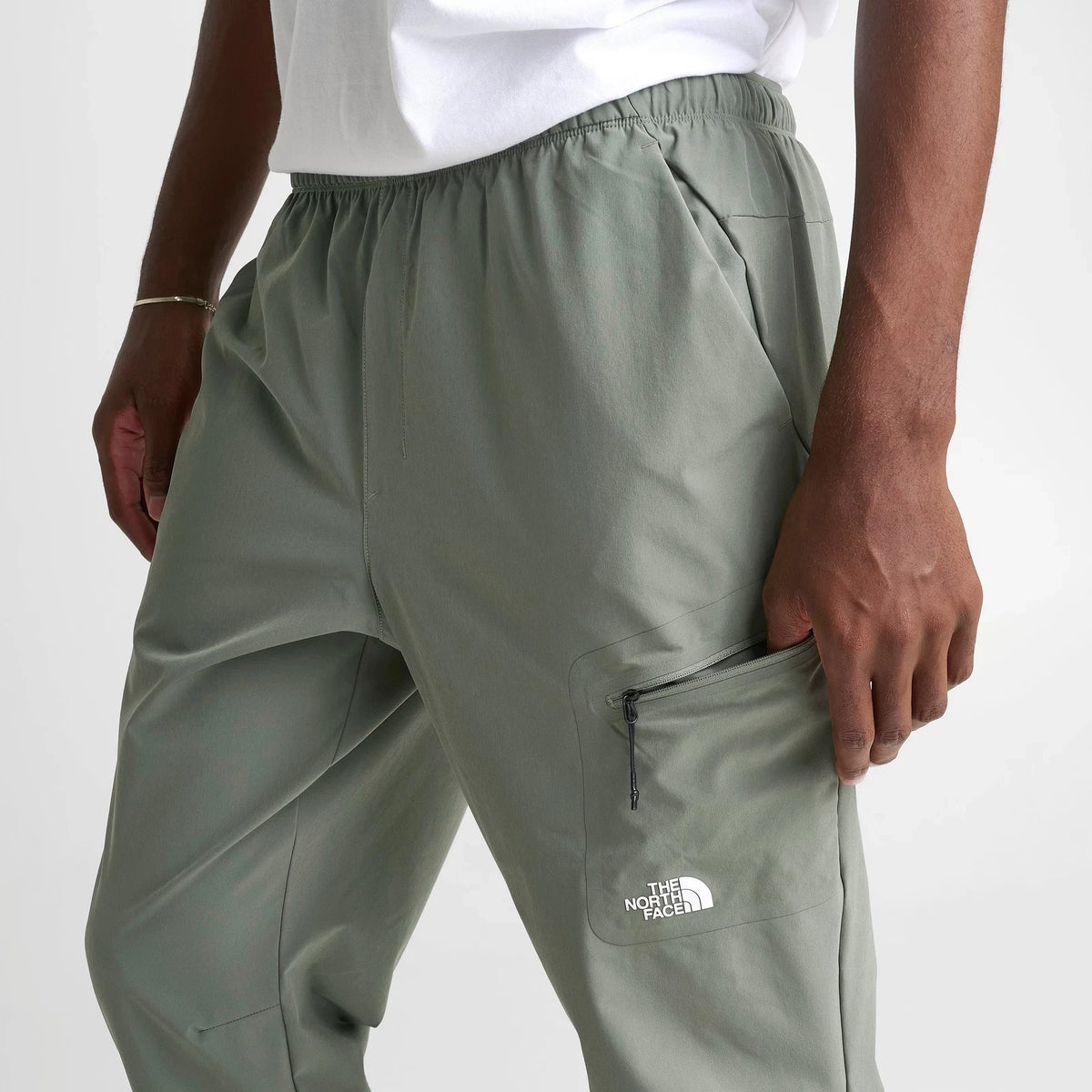 Men's Woven Jogger Pants