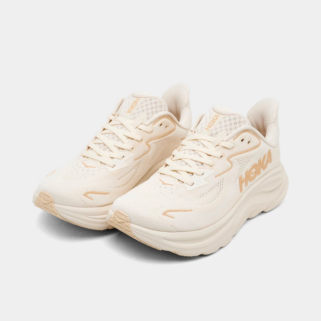 Women's Knit Neutral Running Shoes