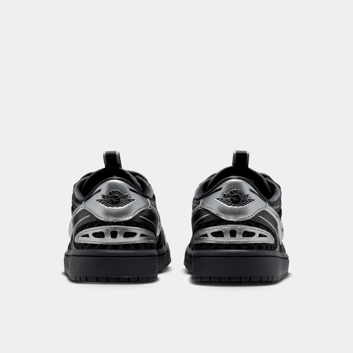 Women's Layered Leather Low Top Sneaker