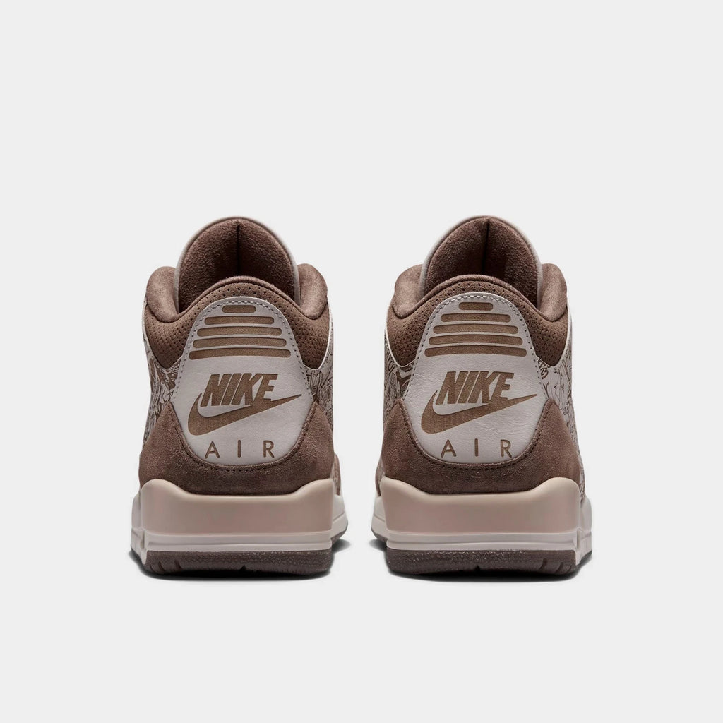 Men's Leather Mid-Top Basketball Shoes