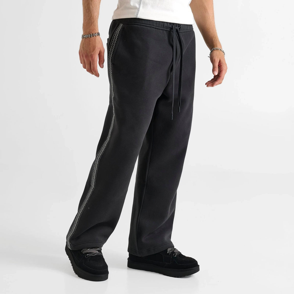 Men's Brushed Fleece Straight-Leg Pants - Black