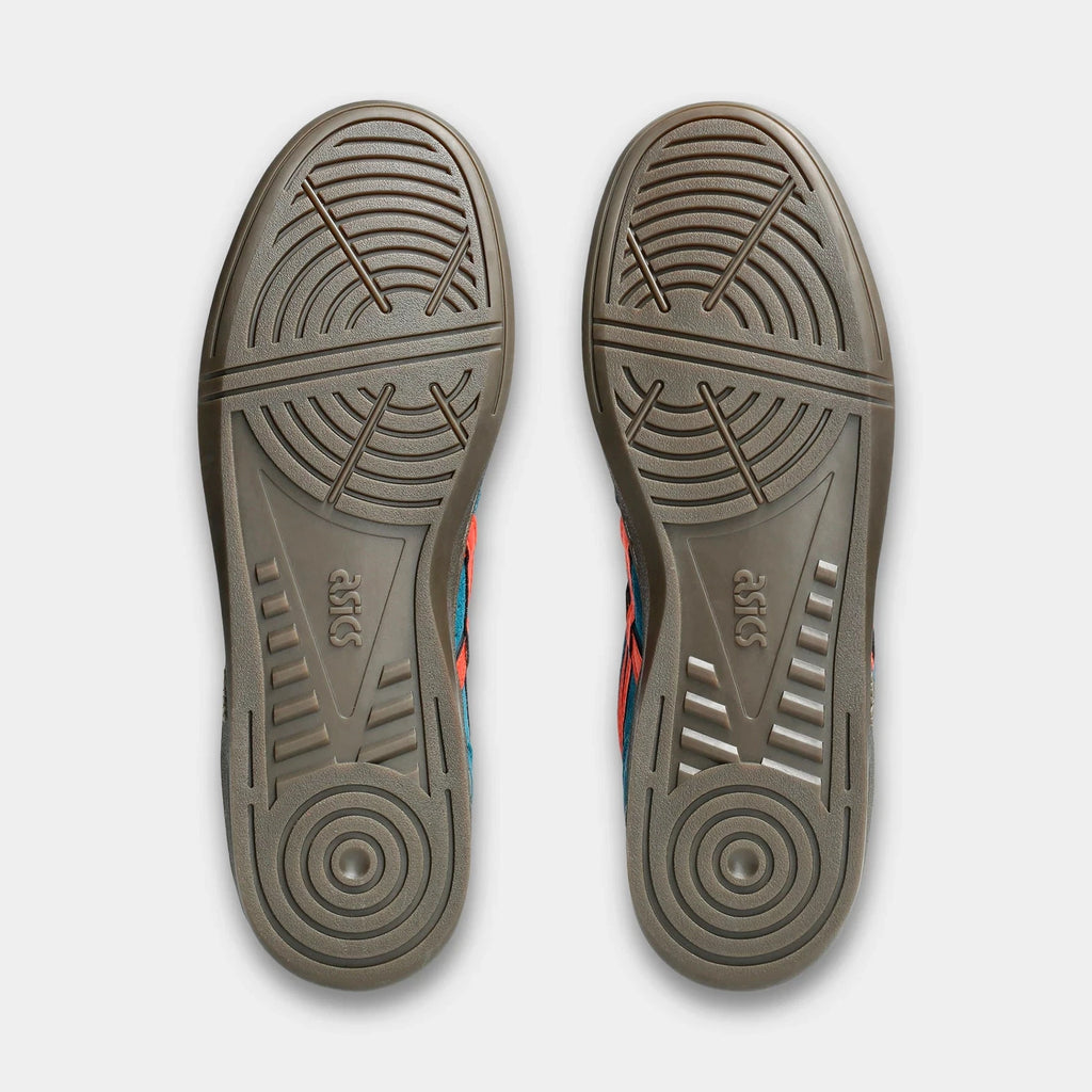 Women's Suede Low-Top Casual Sneaker