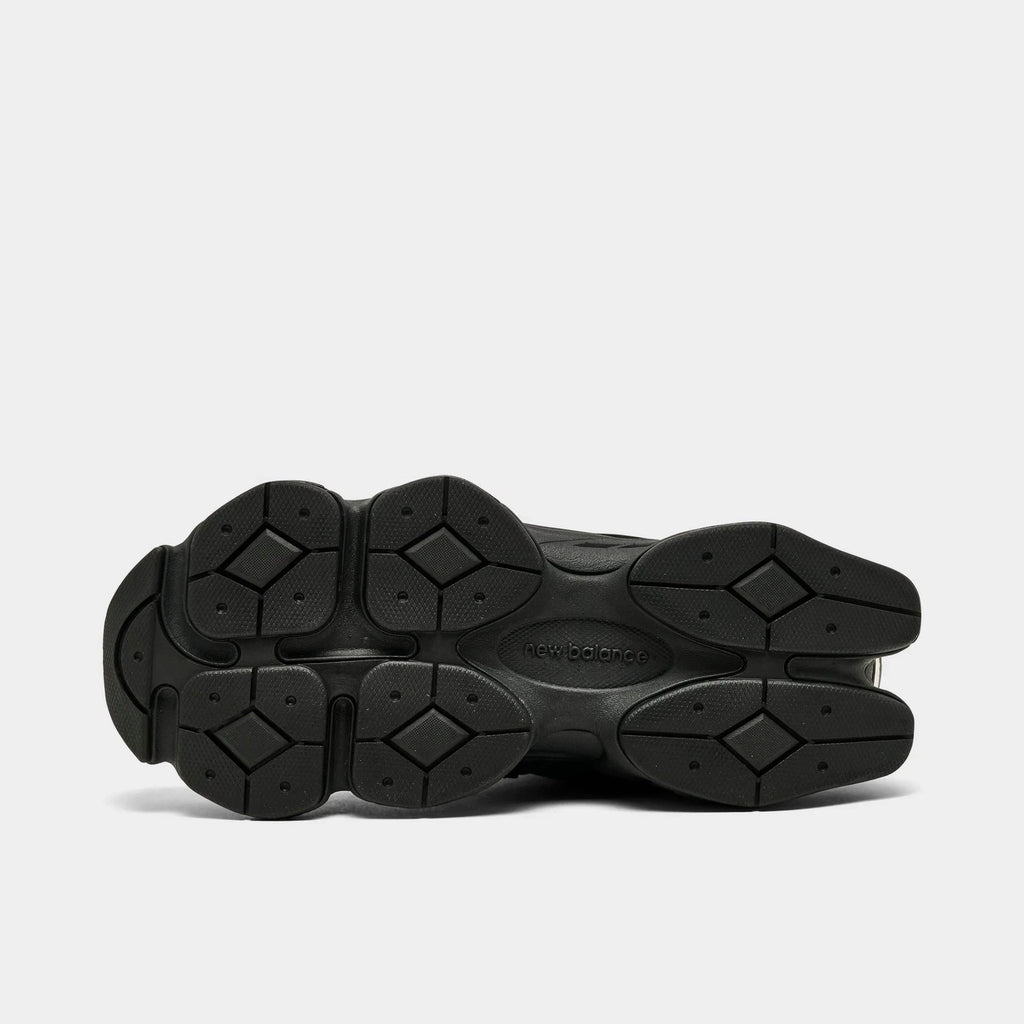 Women's Suede And Mesh Casual Sneakers - Black