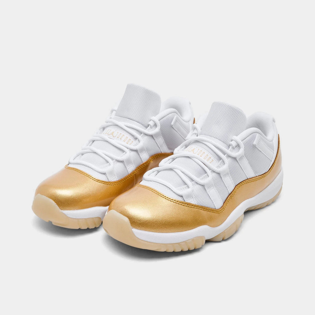 Women's Mesh And Patent Low Top Shoes