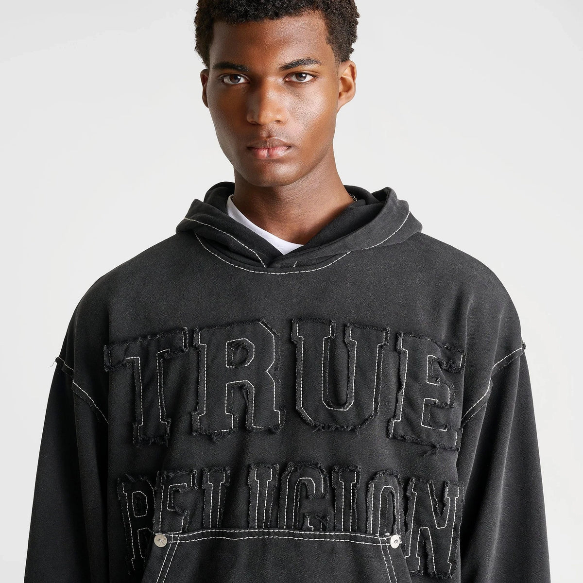 Men's Boxy Appliqué Pullover Hoodie