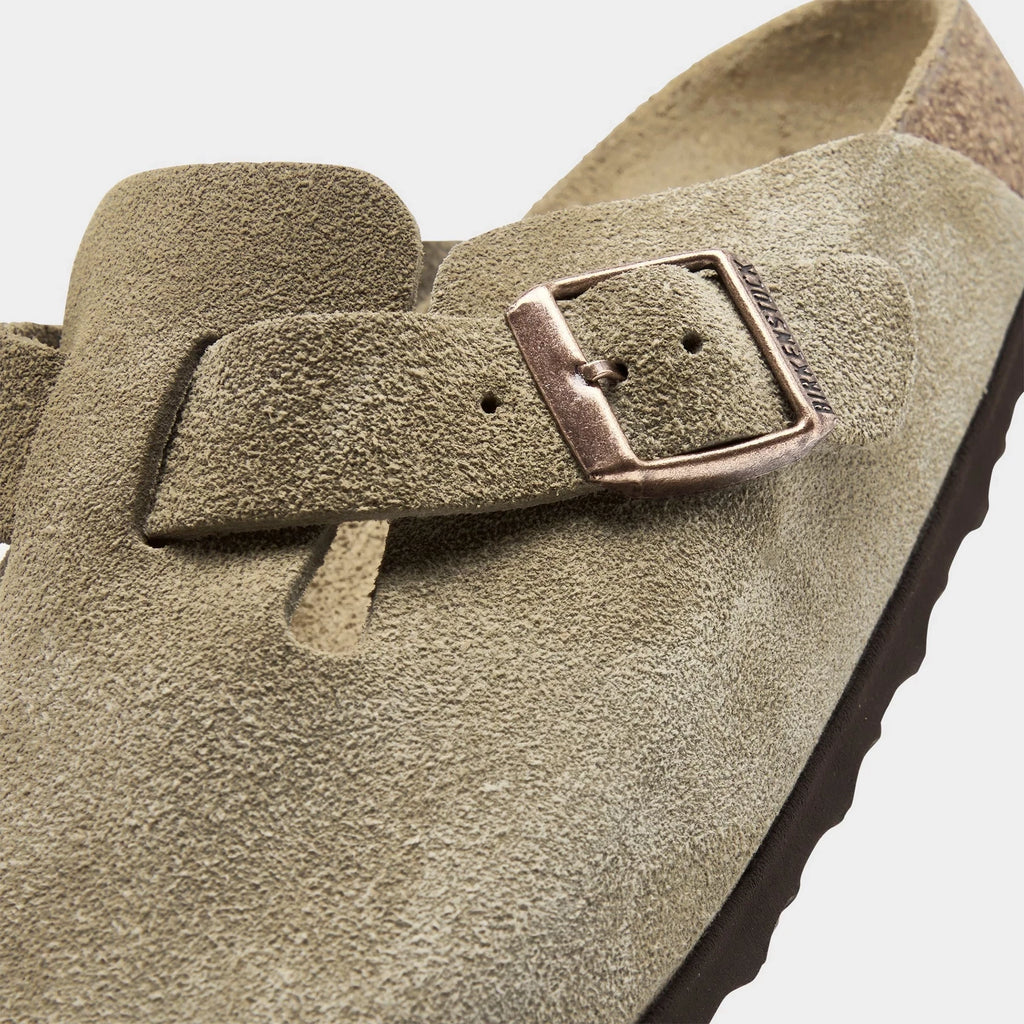 Women's Suede Soft Footbed Clogs
