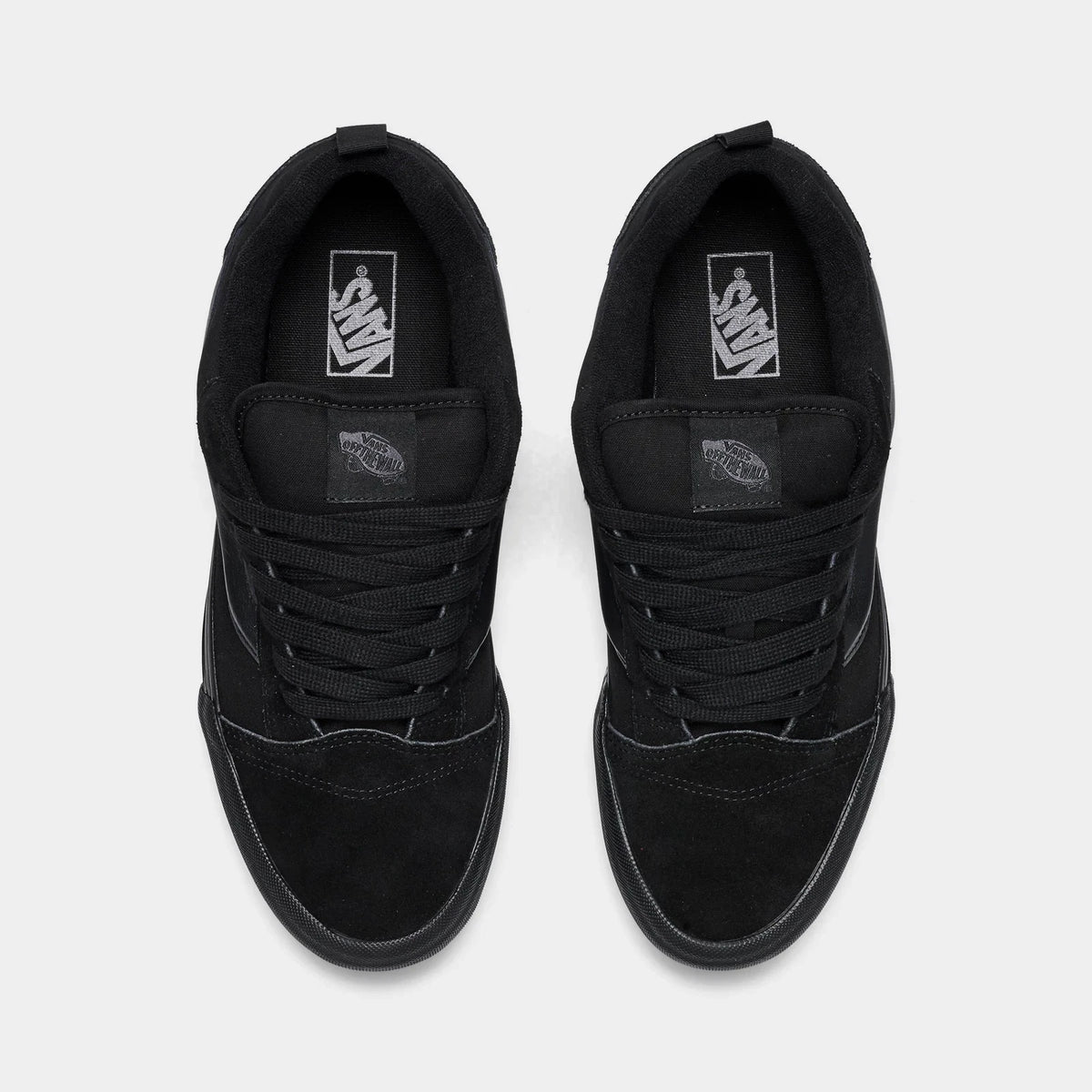 Men's Padded Suede Low Top Sneakers - Black