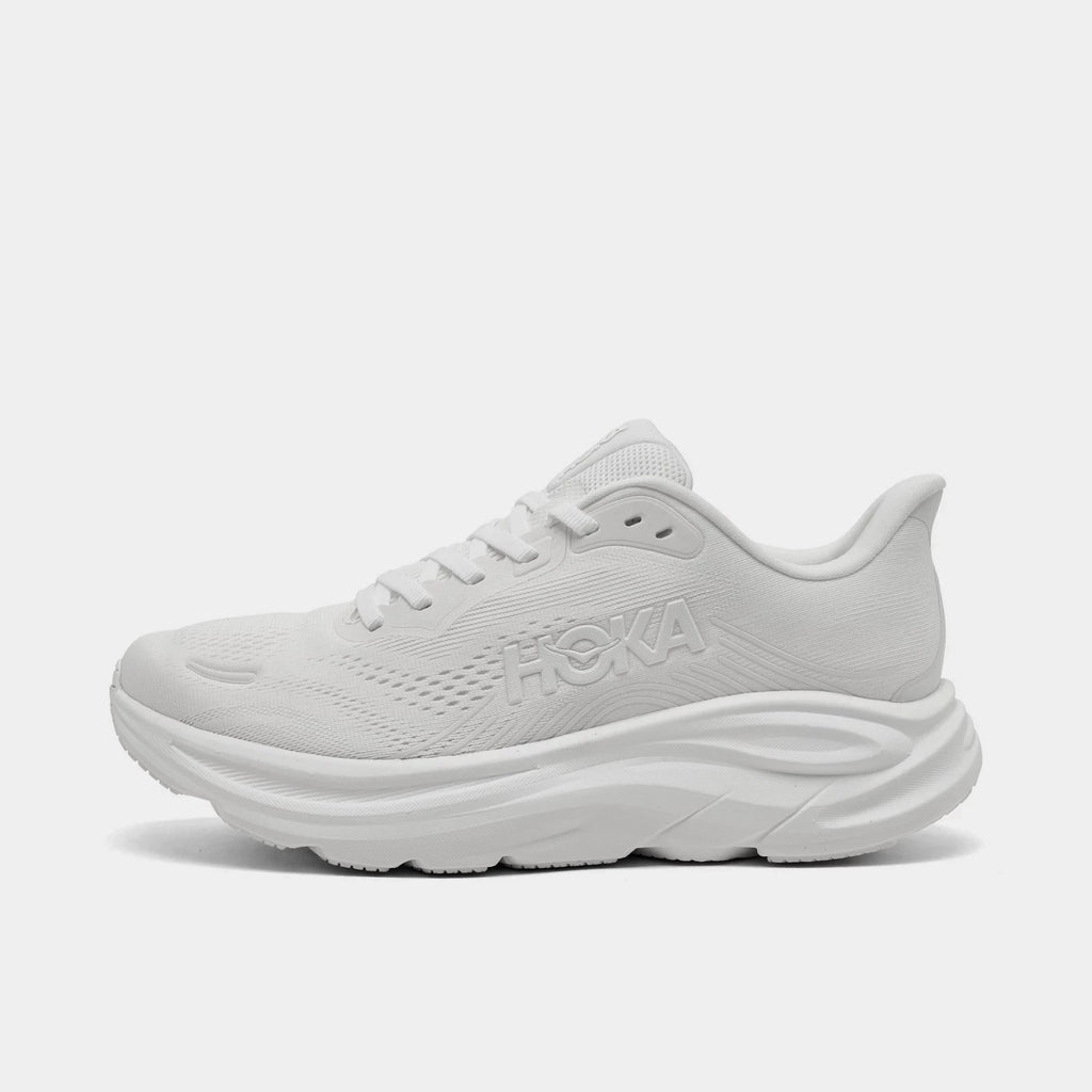 Women's Engineered Mesh Running Shoes