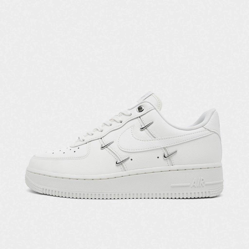 Women's Leather Low-Top Court Sneakers
