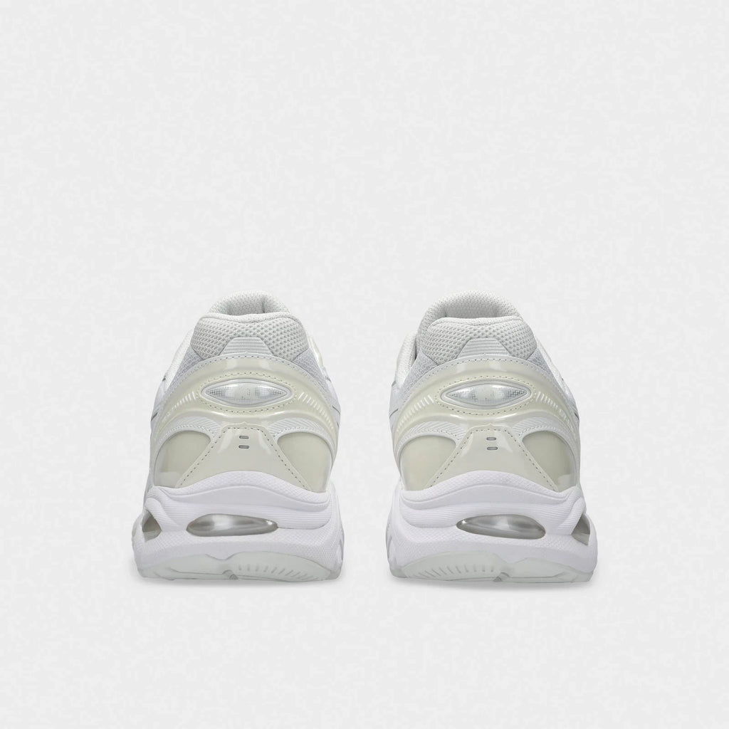 Women's Retro Tech Casual Sneakers