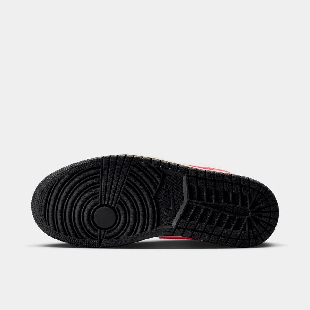 Women's Leather Low Top Sneaker