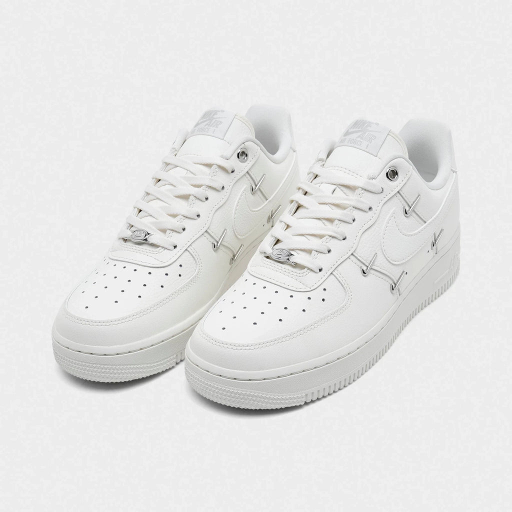 Women's Leather Low-Top Court Sneakers