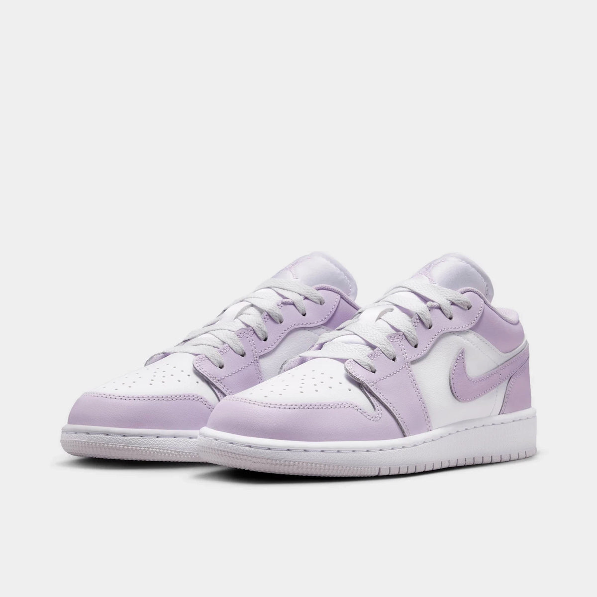 Big Kids' Leather Low Top Sneakers