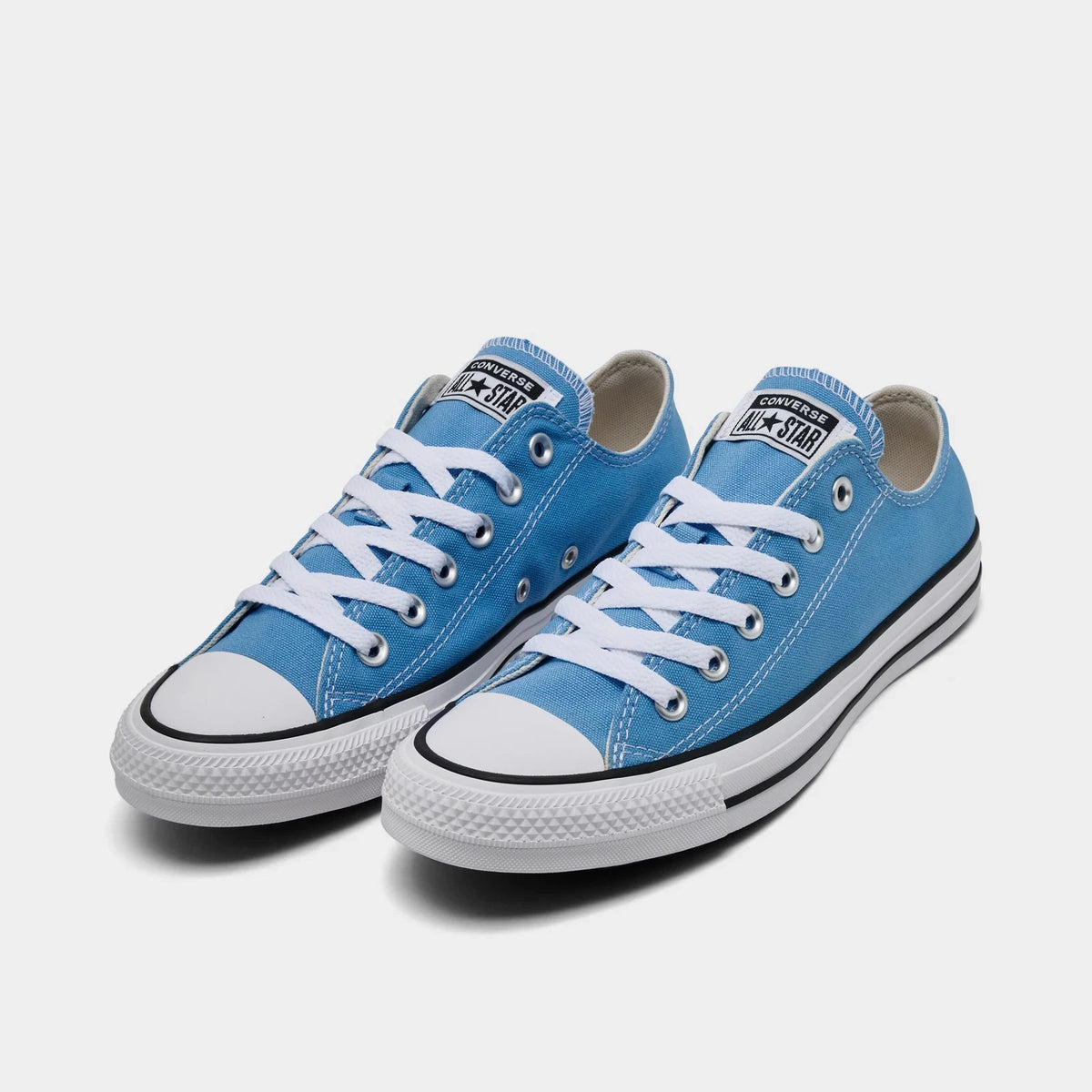 Women's Canvas Low Top Sneakers - Blue