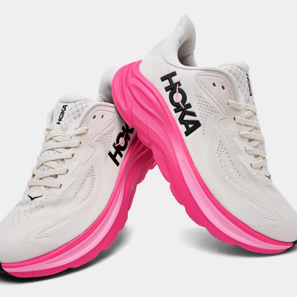 Women's Knit Neutral Running Shoes