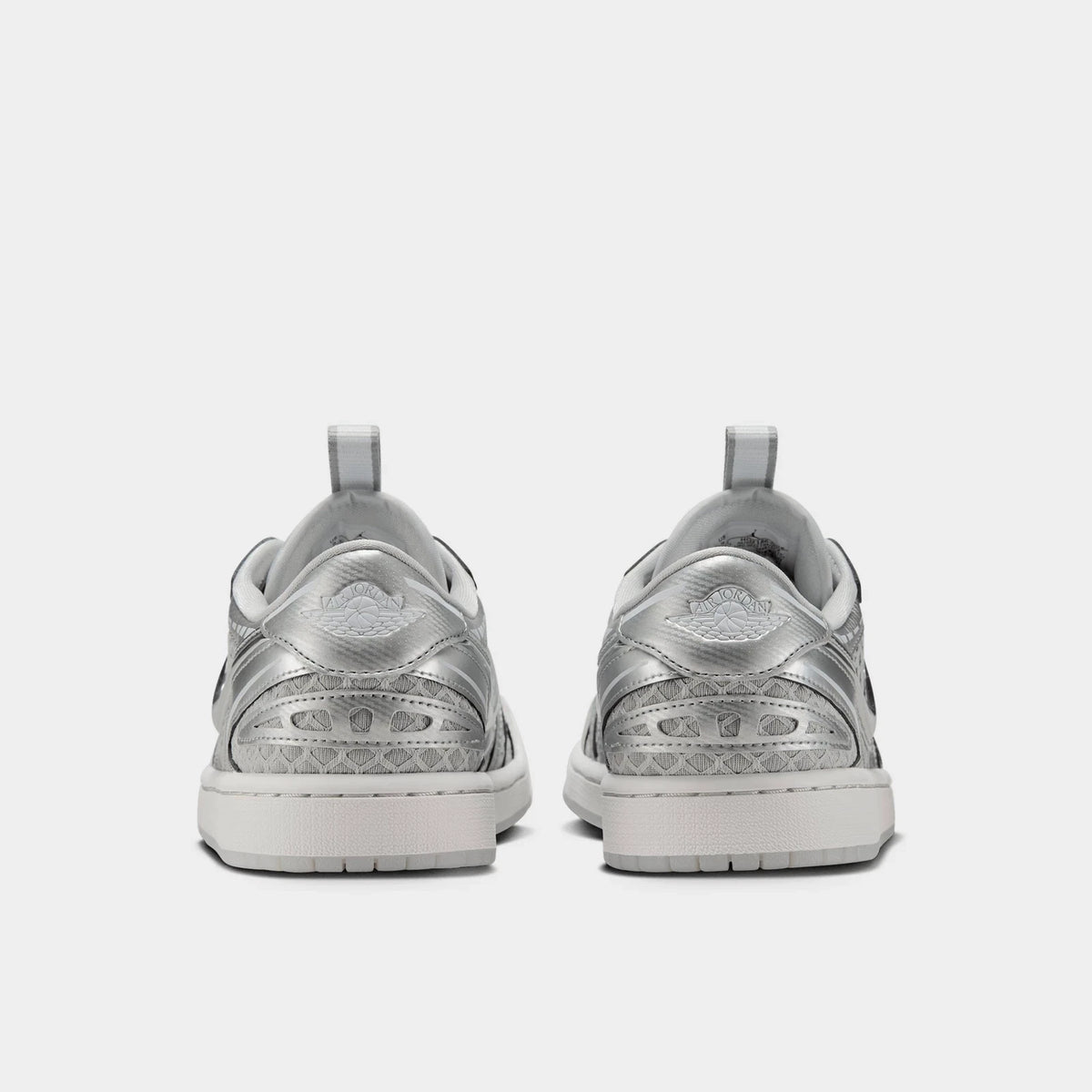 Women's Layered Leather Low Top Sneaker