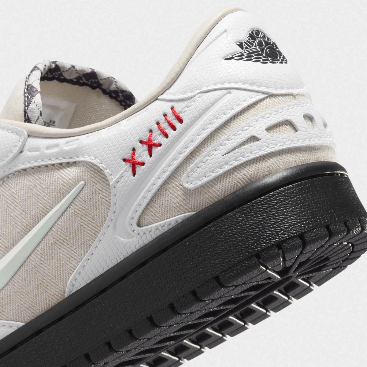 Women's Snakeskin Leather Low Top Sneaker