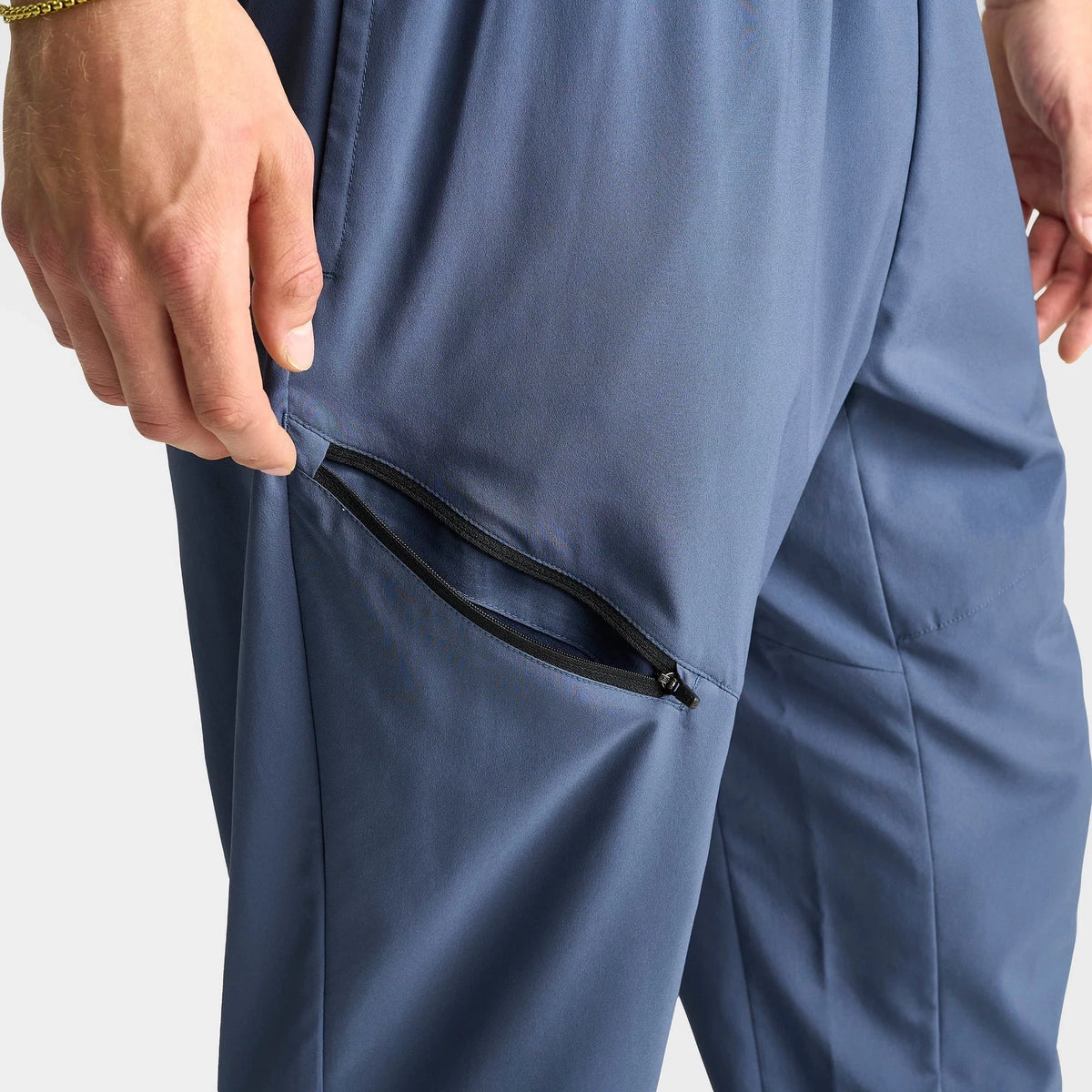 Men's Woven Zip-Pocket Jogger Pants