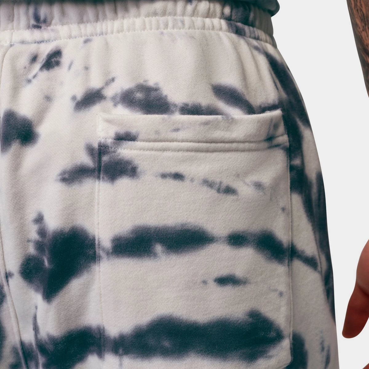 Men's Tie-Dye Fleece Shorts - Cream