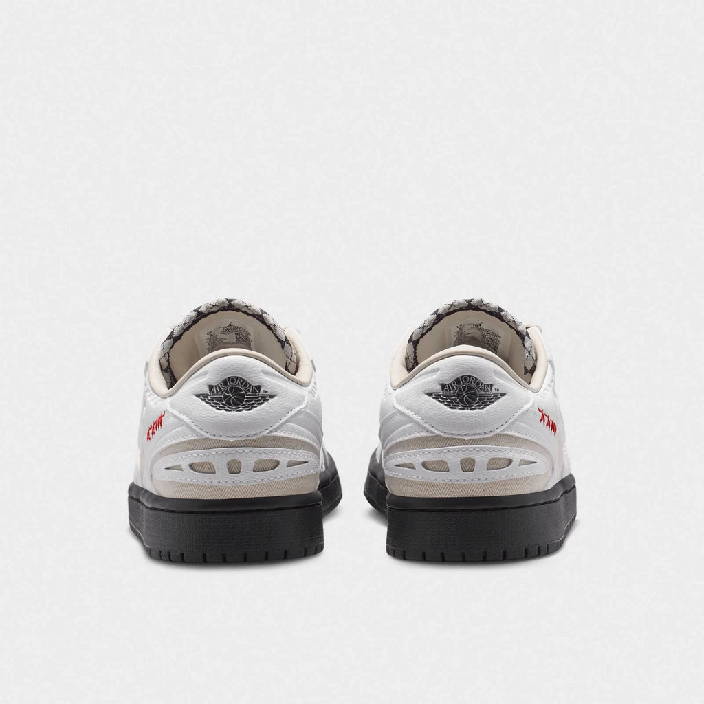 Women's Snakeskin Leather Low Top Sneaker