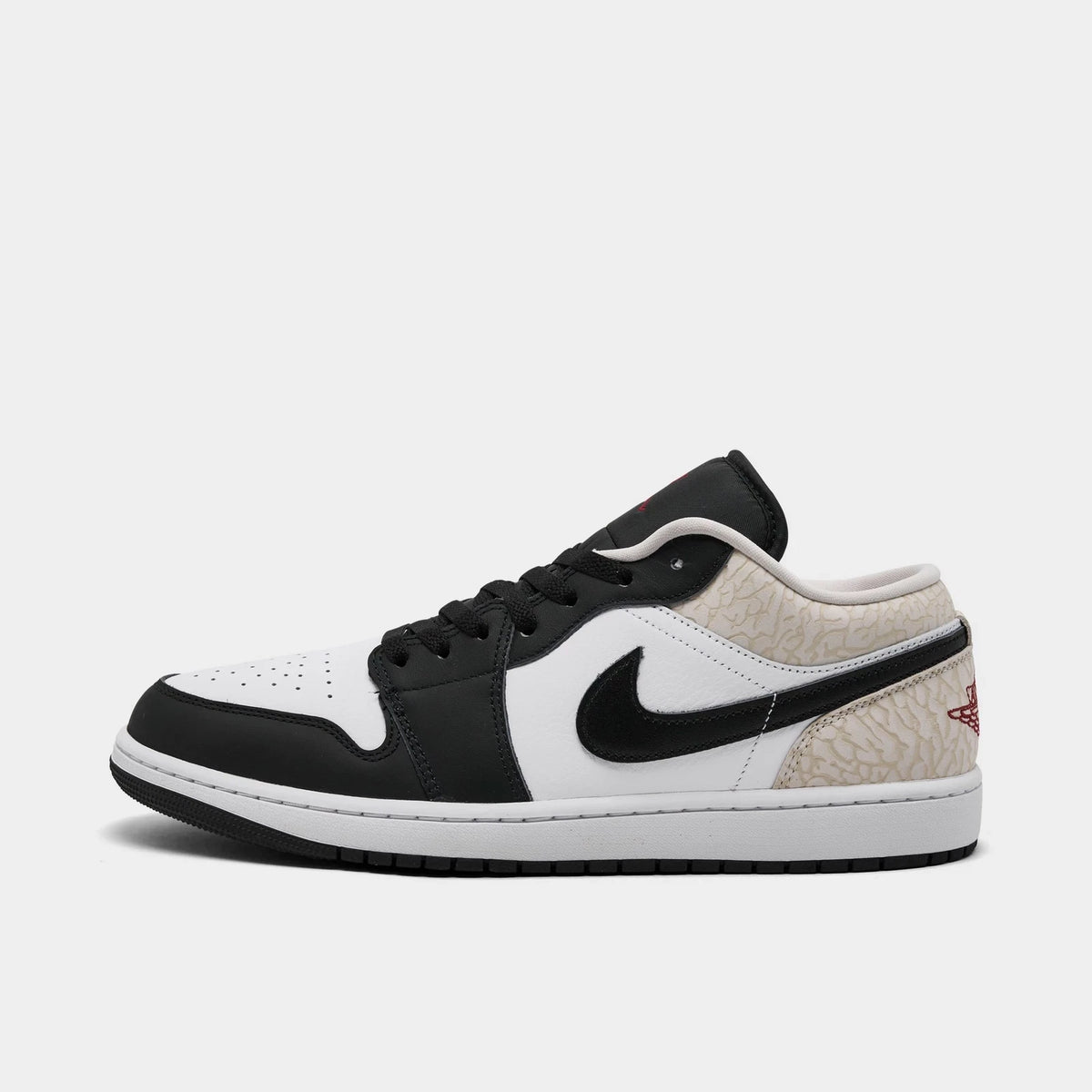 Leather Low Top Casual Sneaker