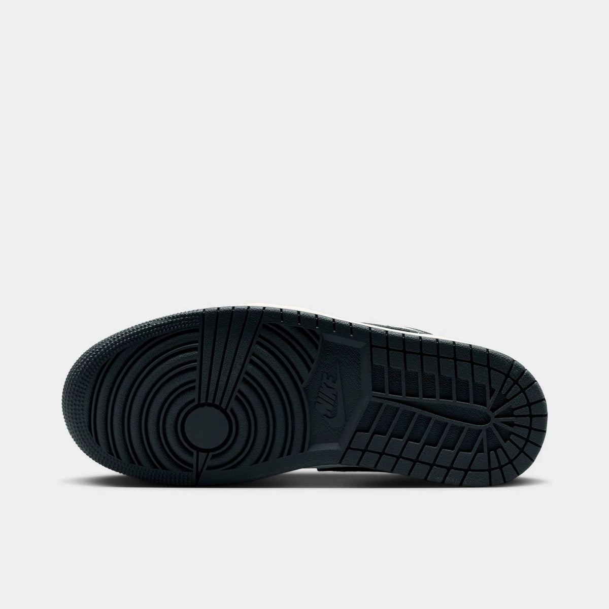Women's Cracked Leather Low Sneakers