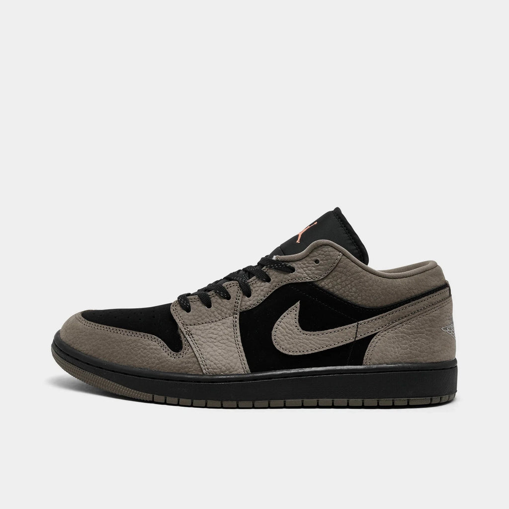 Men's Leather And Suede Low Top Sneakers