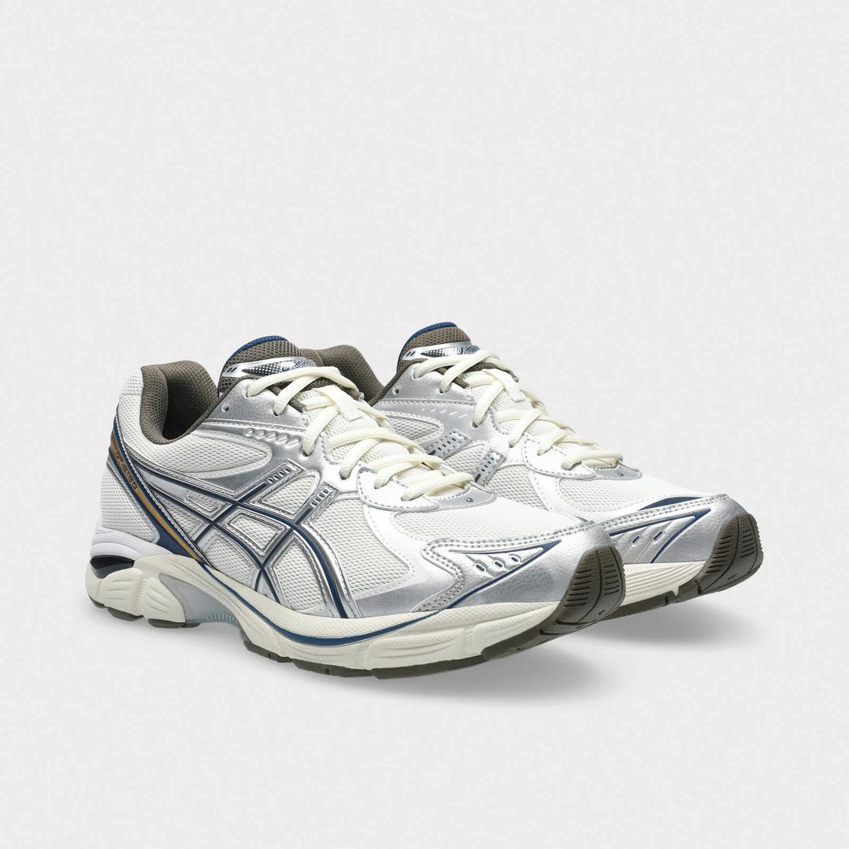 Women's Retro Tech Casual Sneakers