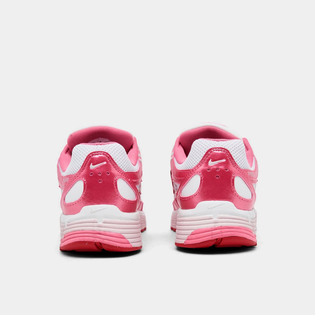Women's Retro Mesh & Suede Casual Sneaker